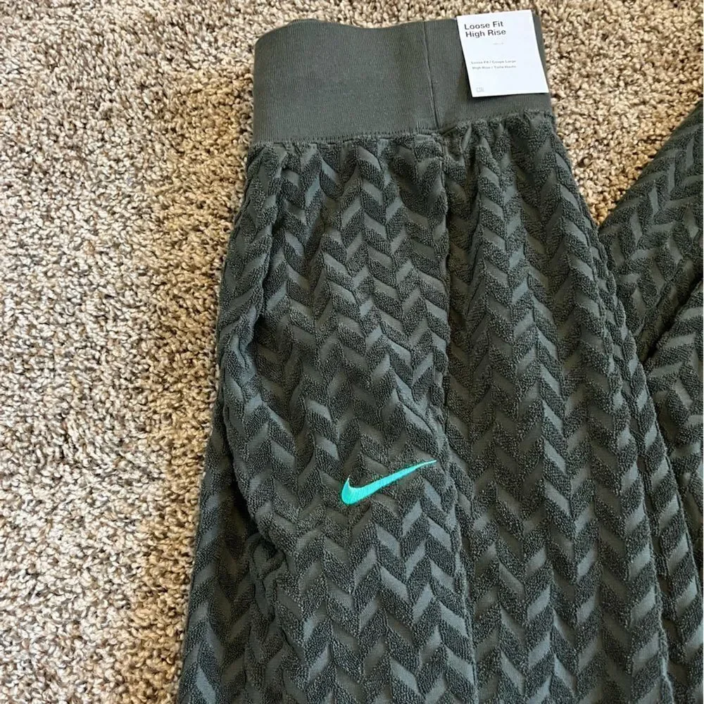 Nike Women's Sportswear Everyday Modern High Rise Joggers